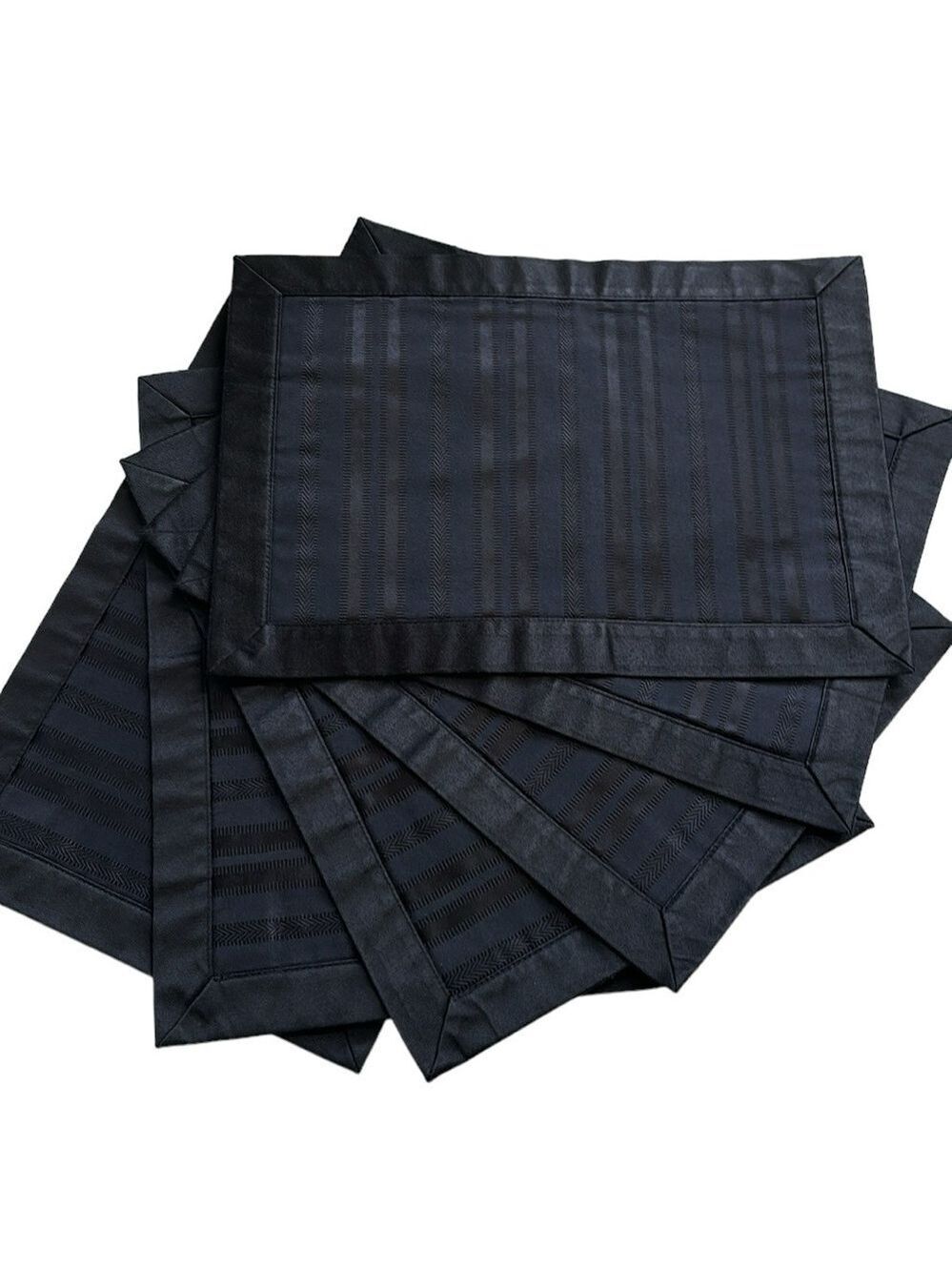 Waterford Placemats in Black Set of 6